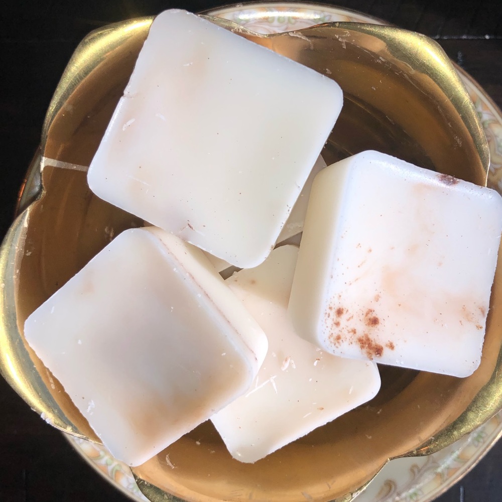 SWEET CINNAMON APPLE wax melt handmade gift